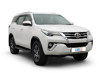 Toyota Fortuner-img